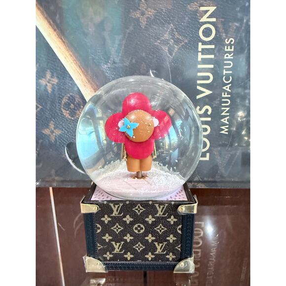 LV  Snow  Globe Music Box - Picture 6 of 7